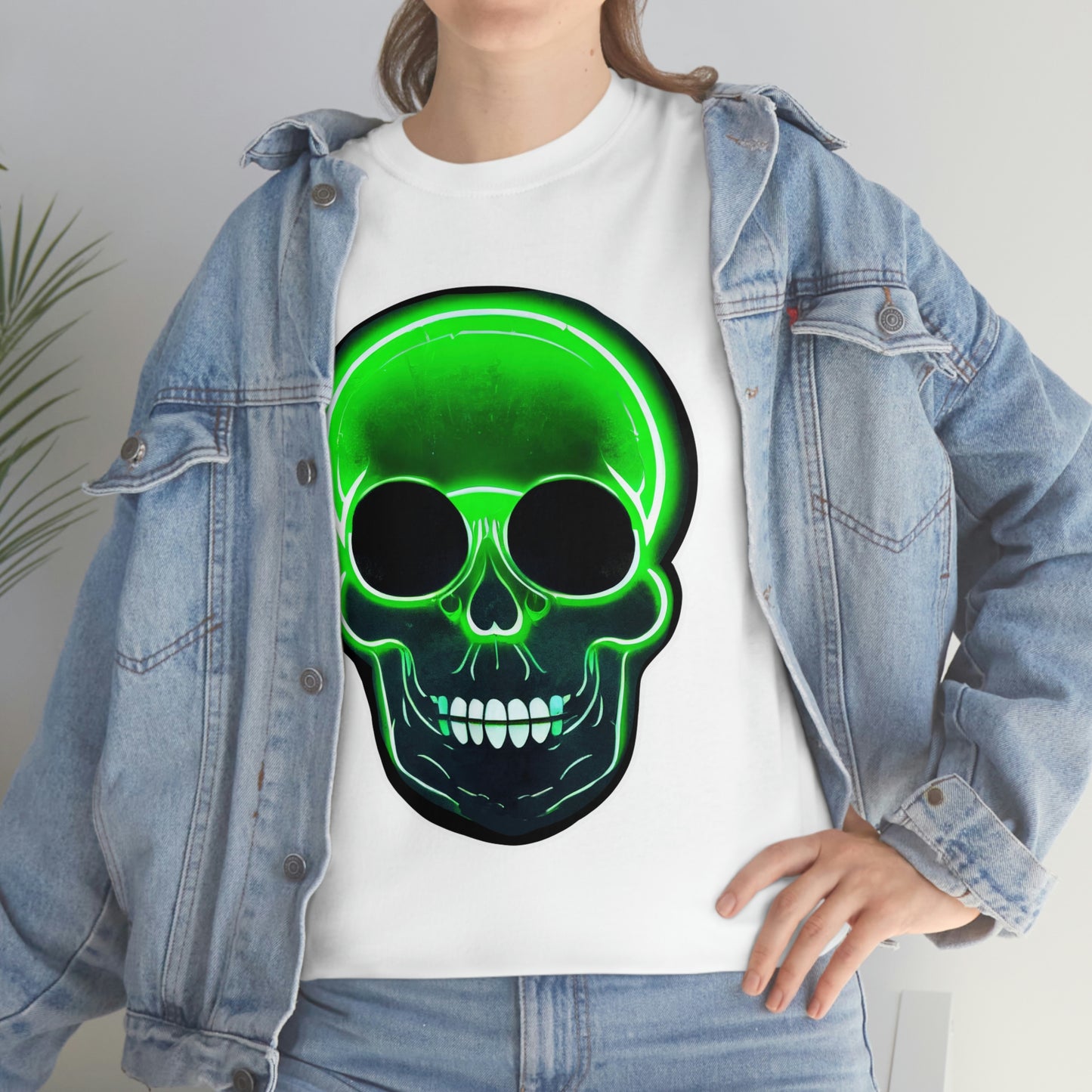 Skull with bright green - Unisex Heavy Cotton Tee